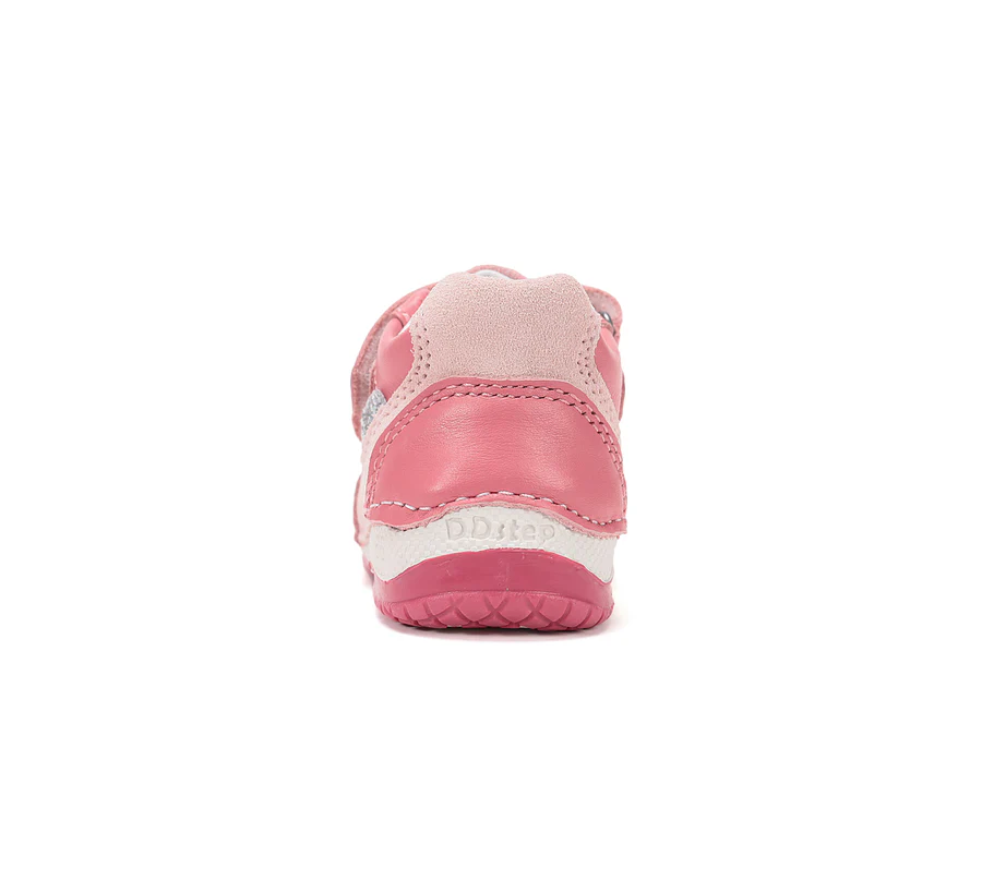 S038 61324CStrawberry02 900x.webp