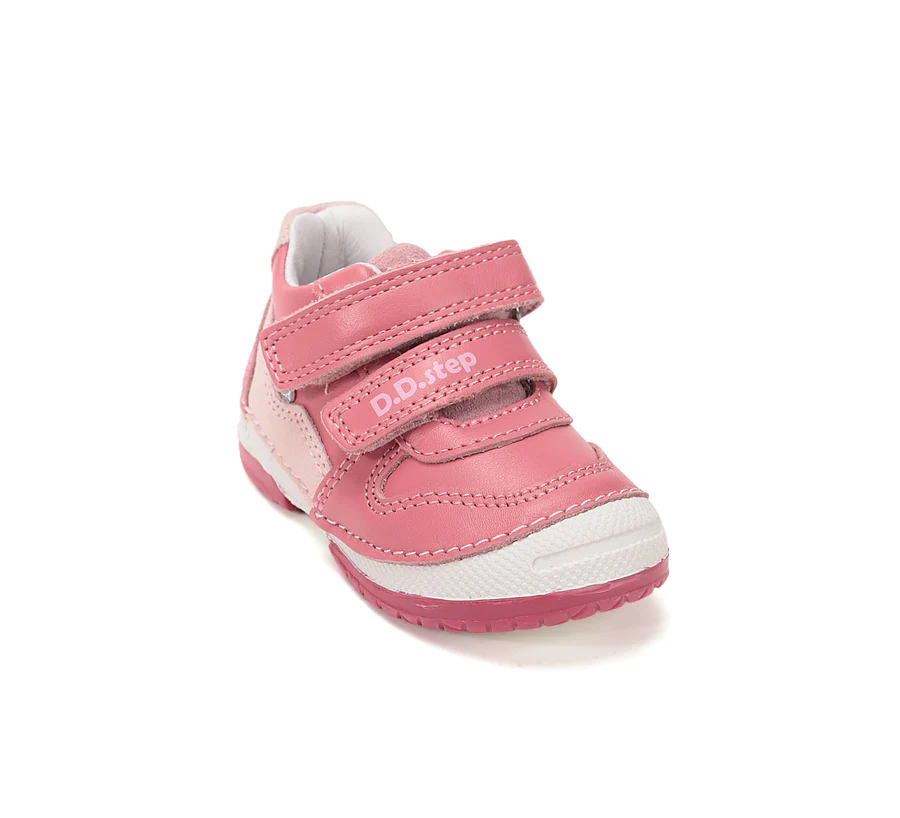 S038 61324CStrawberry07 900x.webp
