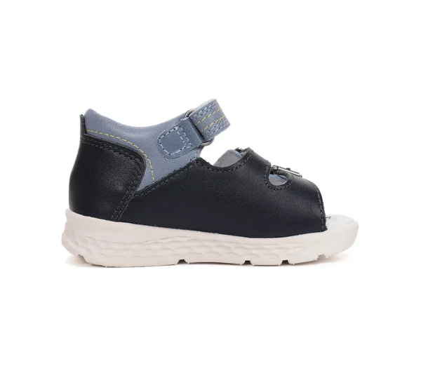 DA05 6 1893AeroBlue03 900x