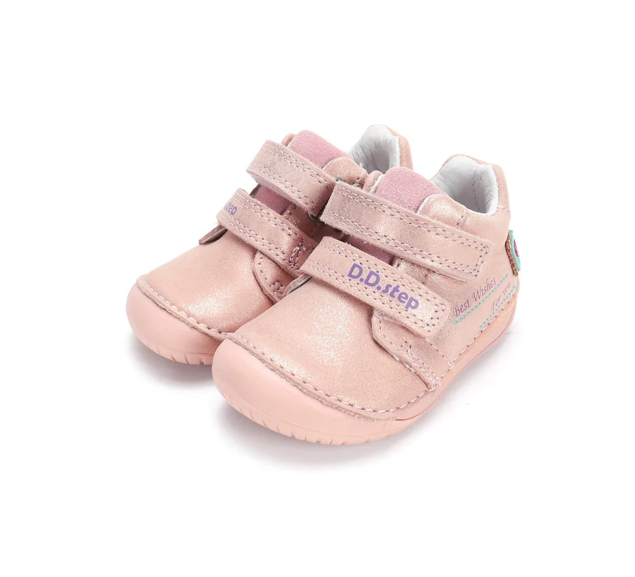 S070 62332BChampagne06 900x